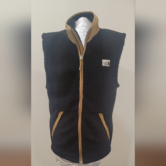 MEN'S BLACK FLEECE VEST WITH TAN TRIM (sz Small) - Picture 1 of 5